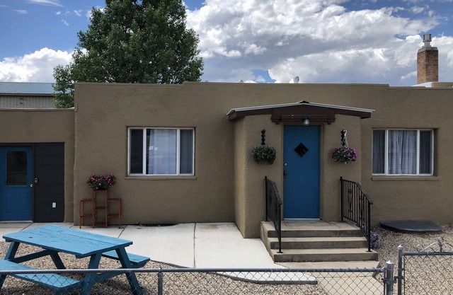 Unique home inside and out! The Wyoming experience with all the amenities!