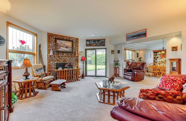 Unique Home w/ Beautiful Mtn Views!