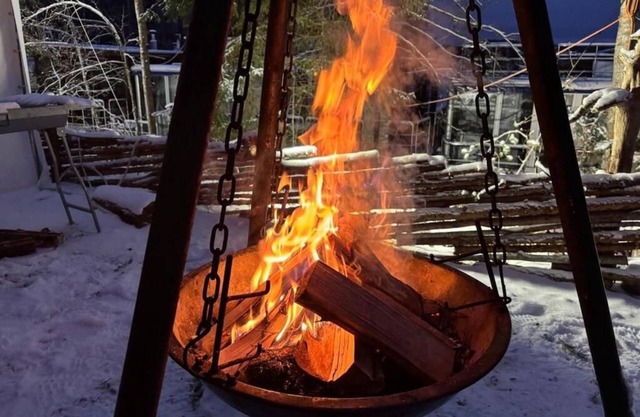 Unique Houseboat on the lake with wood-fired sauna