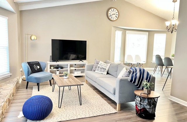 ✨⚡️Unique Modern Retreat in the Heart of Duluth - IDEAL FOR LONG TERM STAY💥💥⚡️