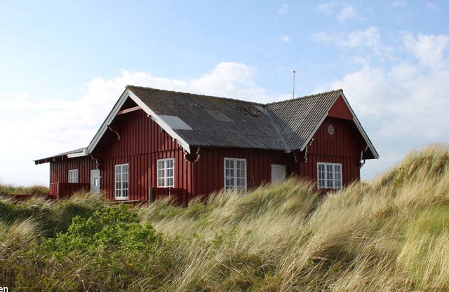 Einzigartiges, über hundert Jahres altes Ferienhaus in 1. Reihe zum Strand