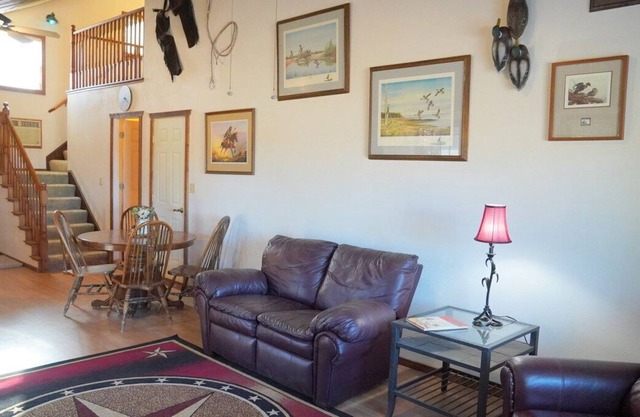 Unique pet friendly barn apartment