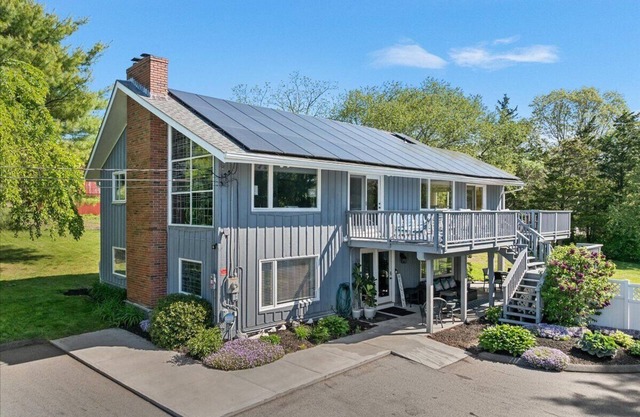 Shoreline Pet Friendly 4 Bedroom Contemporary mit unbegrenzter Privatsphäre und Parkplatz