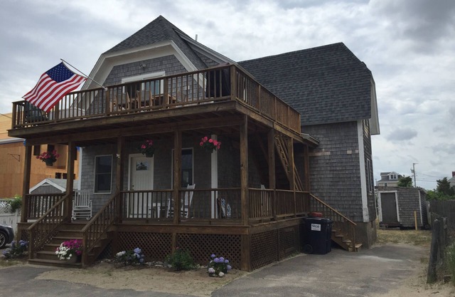 EINZIGARTIGE ZWEI FAMILIE. HUMAROCK BEACH HOUSE EINE RÜCKKEHR VON DER ATLANTIC OCEAN