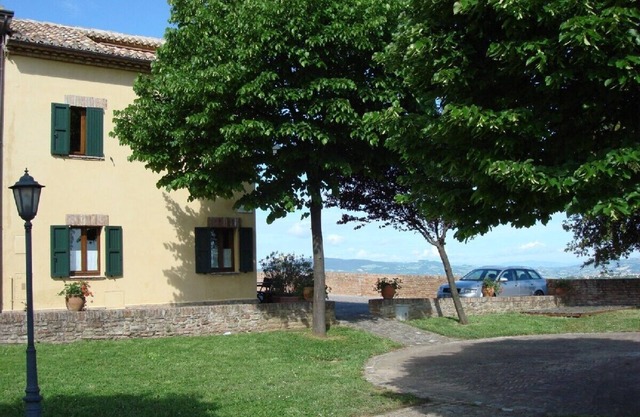 Traumhaftes, mittelalterliches Landhaus mit Panoramablick in einzigartiger Lage