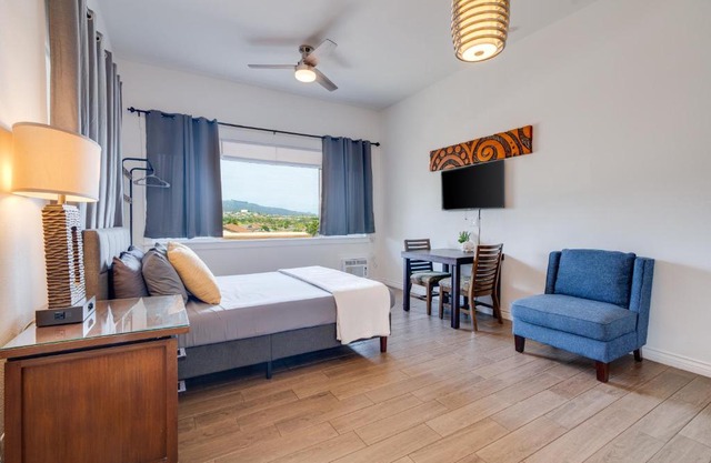 Unit 13 Waena Inn - Maui Private Suite