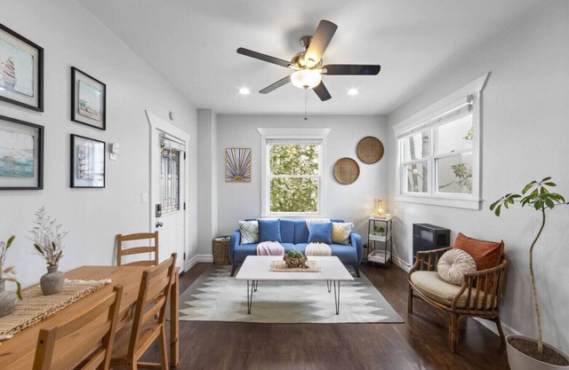 Unit 2 - B Ave Bungalows · Beachside 1/1, 5-10 Min Walk to Coronado Beach!