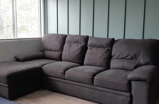 UNIT 230 - Comfortable apartment with kitchen. Very reasonable price!