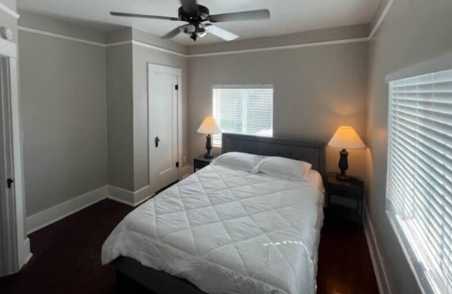 University Blvd 1BR #12 and Free Parking