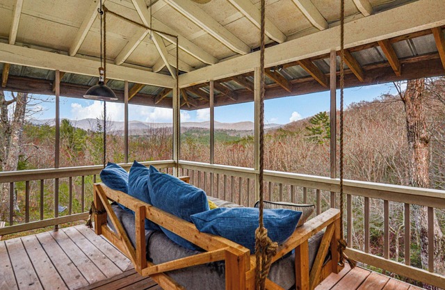 Unplug & Unwind w/ Mountain Views! Pet Friendly, Close to Orchards, Firepit!