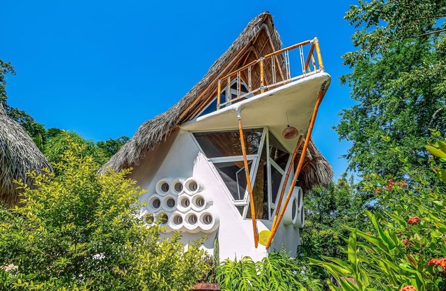 Unwind in Paradise: A Serene Getaway in Barra de Navidad