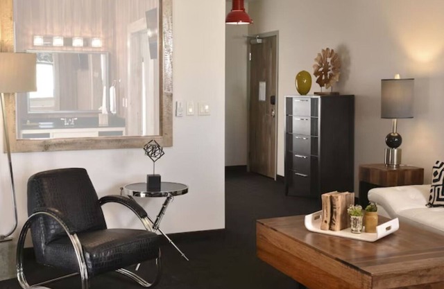 Unwind in Style: Broken Arrow Suites w/ Free Breakfast and On-site Bar