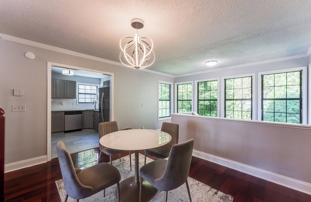 Unwind & Relax at LEGACY ESTATES