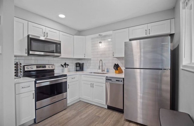 Update 2 bedroom apartment Great Valley Location