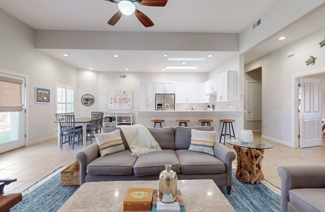 Updated and Well Stocked Albuquerque Home in a Lovely and Quiet Neighborhood!