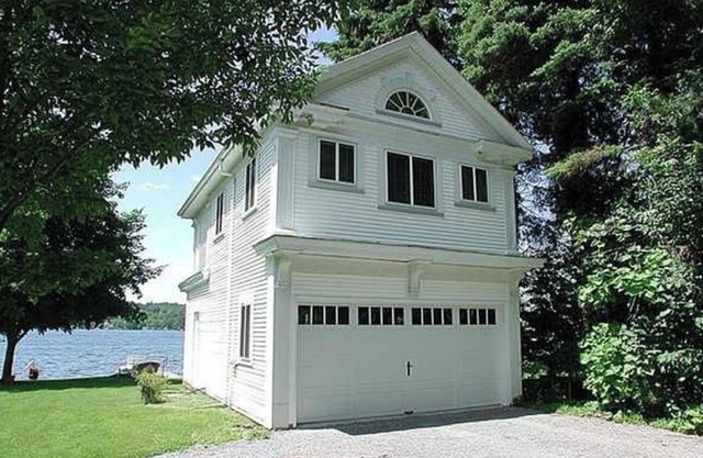 Updated Beautiful Boathouse