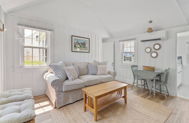 Updated Cottage - Steps to Pine Point Beach!
