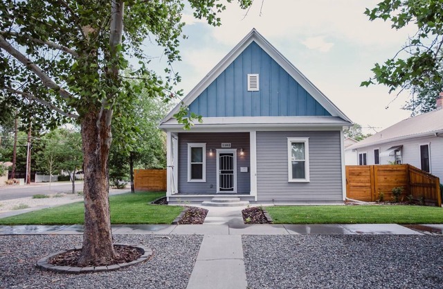 Updated Downtown Bungalow Centrally Located