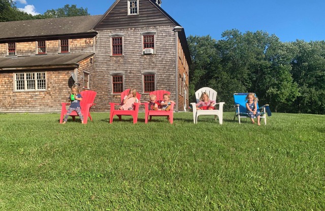 Updated farmhouse with spectacular views: outdoor enthusiast & family paradise