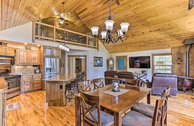 Updated Garden Valley Home w/ Fire Pit & Game Room
