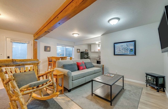 NEU! Aktualisiertes Haus w / Mtn Ansichten + 8 Mi zu Snowbird!