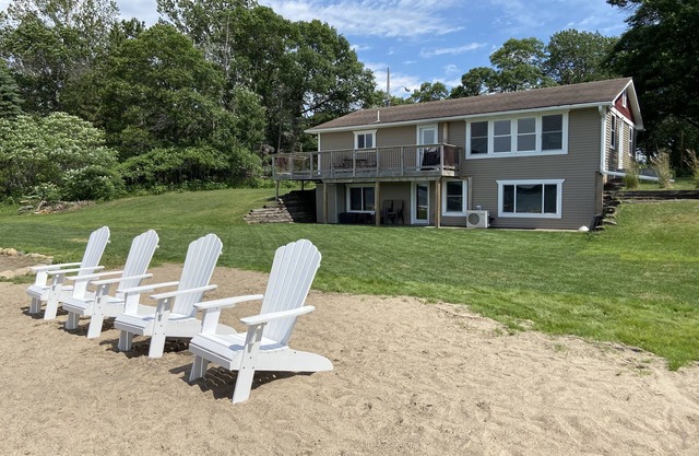 Das Lake Home am White Sand Lake wurde aktualisiert. Ideal für Familien