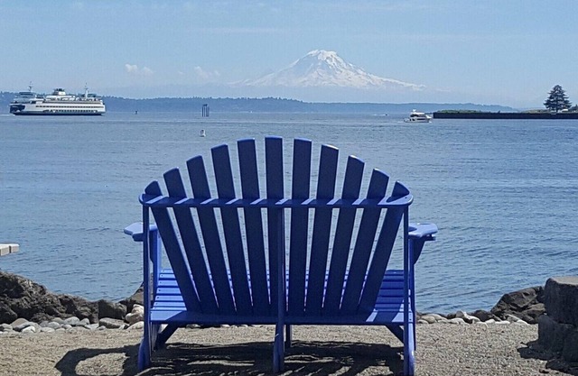 NEUE AUFLISTUNG! Ufergegend Beachhouse auf Bainbridge Island, WA