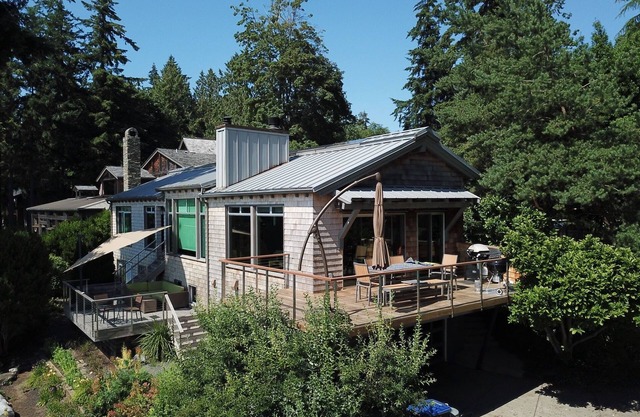 Bainbridge Island Beach House - Agate Pass Waterfront