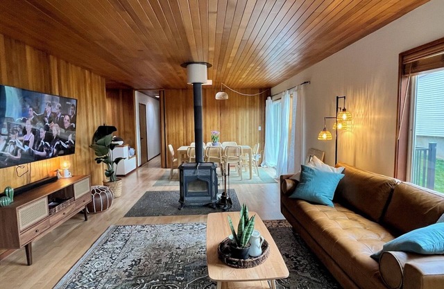 Mid-Century Home next to the University of Idaho.
