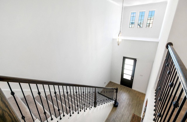 Spacious & Luxurious 5-bed Home, sleeps 10 in Katy!