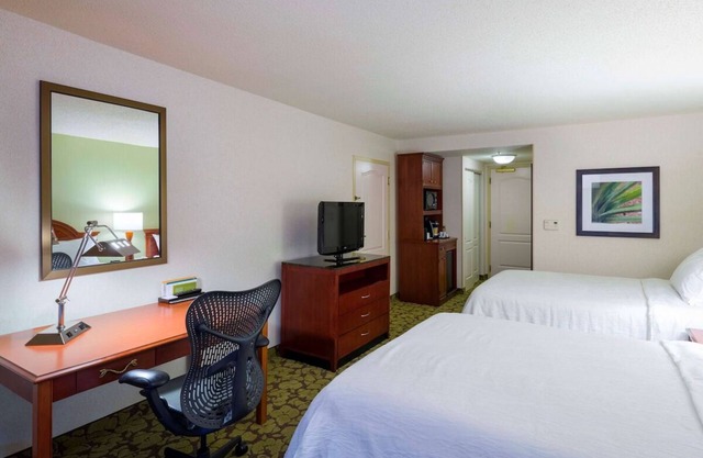 Upscale Comfort Near Connecticut Convention Center: Free WiFi, Parking | 2 Units