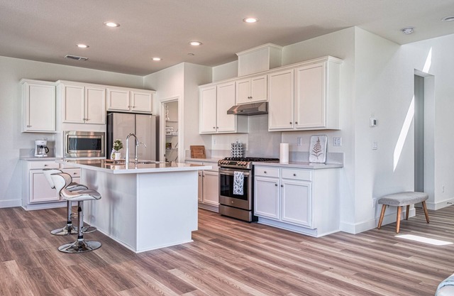 Upscale Corporate Housing for Business Comfort