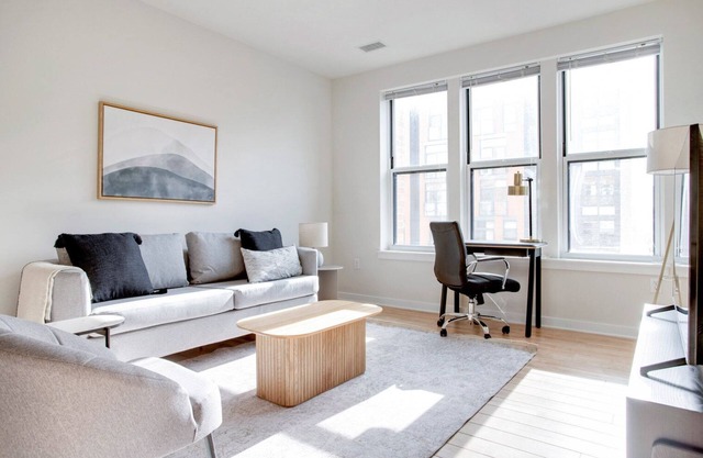 Upscale H Street 1BR w/ W/D & Gym, walk to Union Station, by Blueground