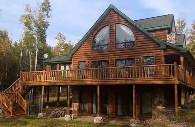 Gehobenes See-Haus auf schönem 915 Morgen Solberg See, Phillips WI