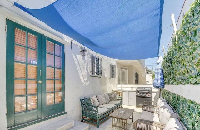 Upscale Los Angeles Retreat w/ Patio & BBQ Grill!