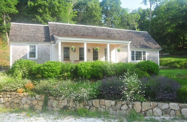 Gehobene, neu renovierte Hütte, 10 Hektar / Bauernhof / in der Nähe von Ocean Beach