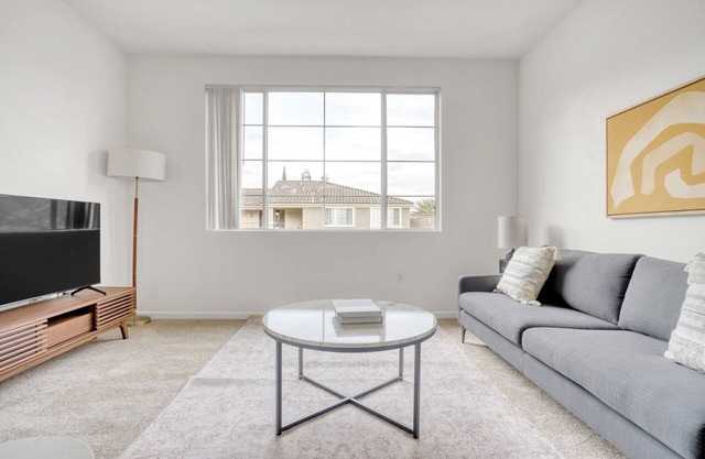 Upscale San Jose 1BR w/ Gym, Pool & W/D, near WF & Costco, by Blueground