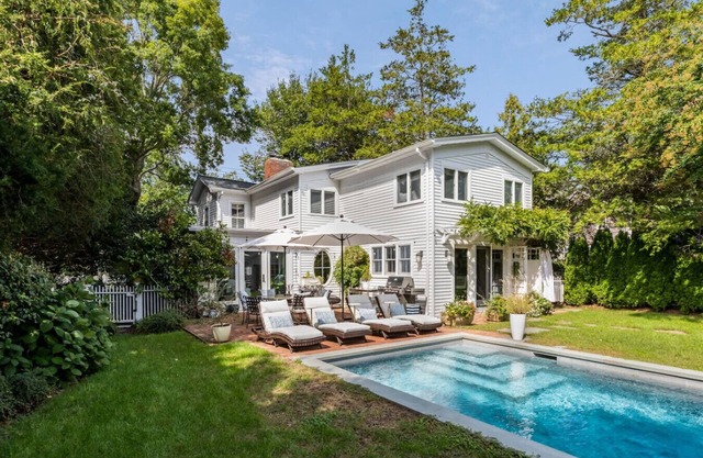 Upton House Bellport Village