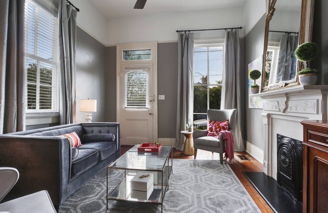 Uptown Cottage 2/2 - Schritte zur St. Charles Allee