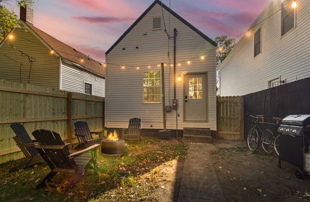 Uptown Haven: Stylish Stay Near Downtown with Bikes and Firepit near Downtown
