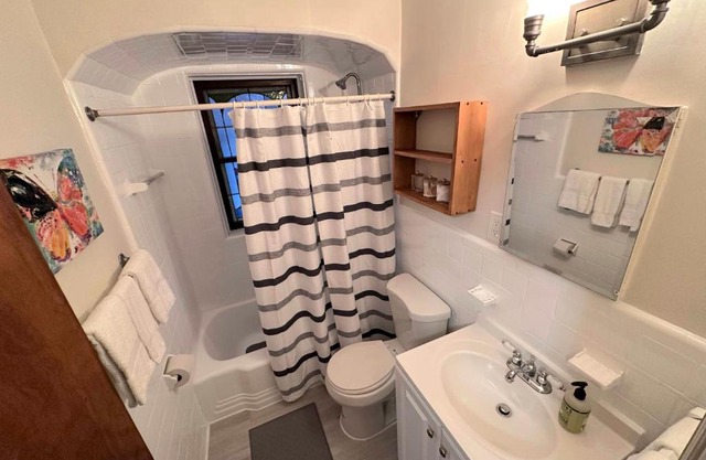 Urban Chic South City Retreat