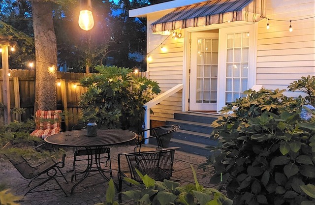 Urban Cottages of Little Rock