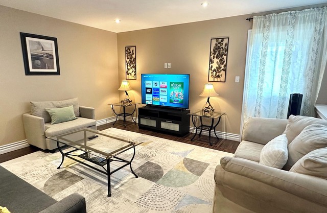 Urban Halifax 3BR Haven, close to everywhere