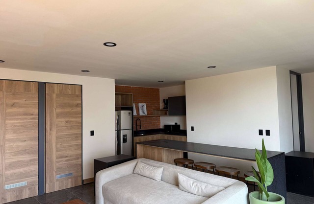 Urban Living in Americana | Duna S.