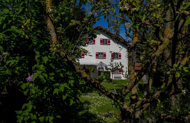Gemütliche Wohnungen direkt am Bach , Ideal für gr. Gruppen, Hunde willkommen
