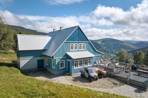 Urlas Apartments, dog friendly, shortcut to Sněžka Mountain