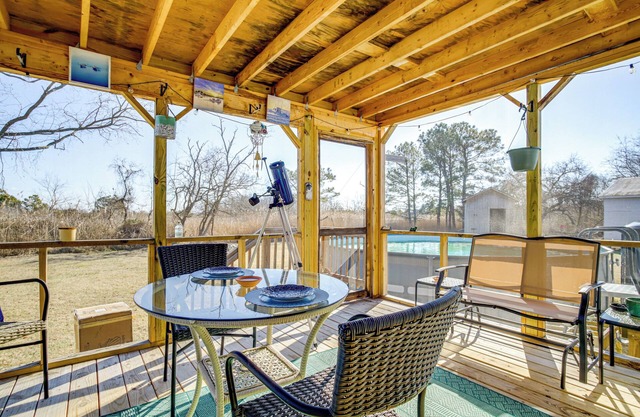 1 Mi to Boat Ramp: Peaceful Deal Island Home!