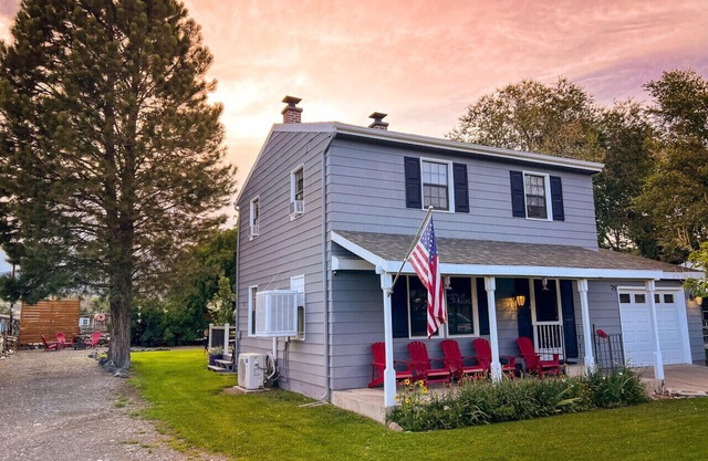 Utah Getaway mit Bar im Erdgeschoss, DirecTV, Netflix, High-Speed-Internet und BBQ!