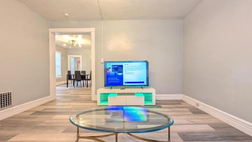 Utica Comfort Apartment
