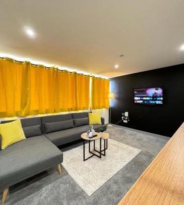 Uts luxury living